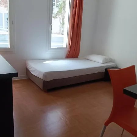 Sainte-marthe 2* Авиньон