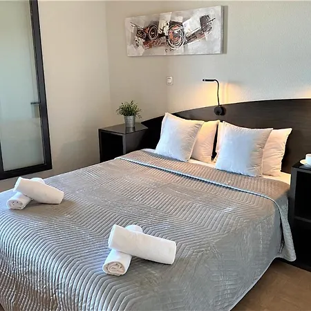 Sainte-marthe Hotel apartamentowy 2*